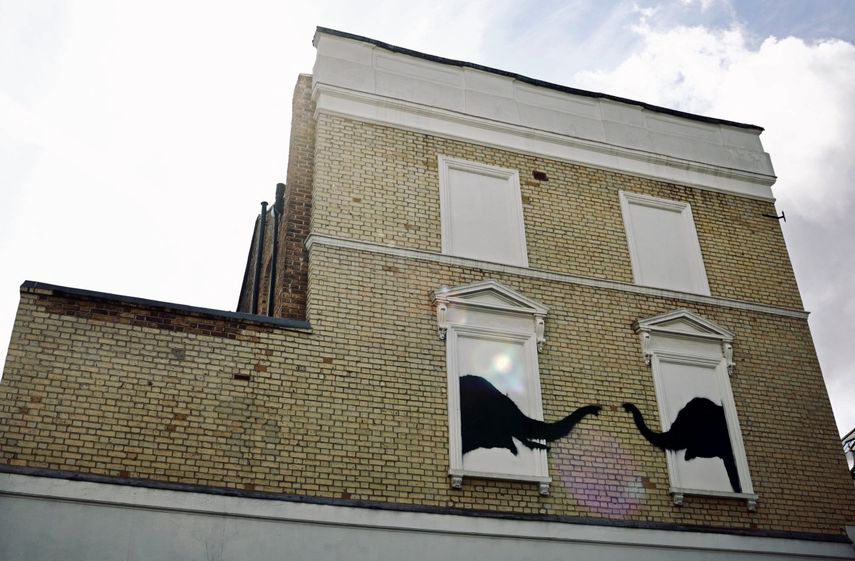 Banksy decora Londres con sorpresivos grafitis de animales